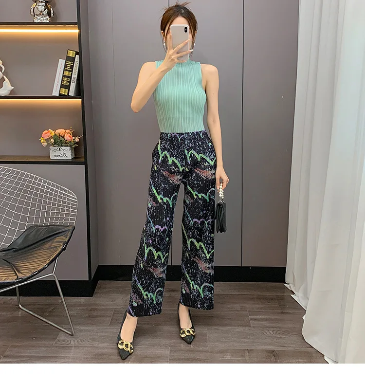 

Miyake Pleated Casual Straight Pants 2025 Summer New High Waist Fashion Casual Pants Women Design Solid Colour Loose Women's