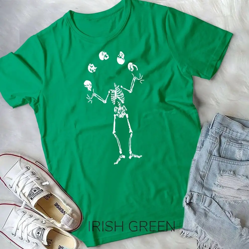 Skeleton Juggling Skulls Halloween Skull Skeleton Juggler Unisex T-shirt