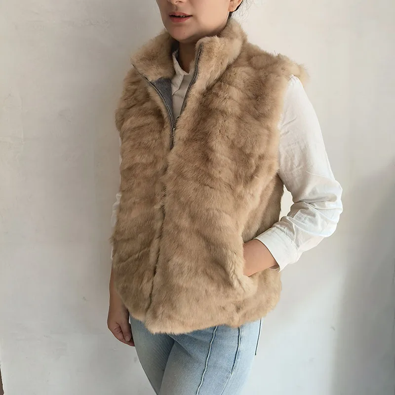 Women Autumn Real Fox Fur Vest Warm V-neck Female Sleeveless Coat With Button Casual Genuine Fur Gilet Fashion Ladies Waistcoat