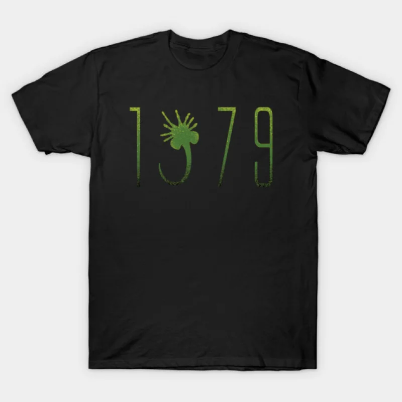 

1979 Facehugger 0410 Sci-Fic Alien Gift T-Shirt Weyland Xenomorph Yutani 100% cotton Short Sleeve Graphic clothes All size tops