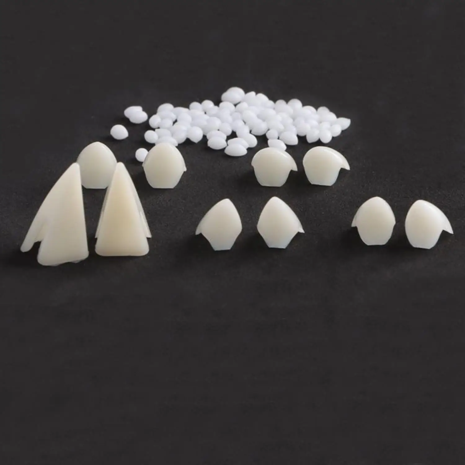 DIY Environmentally Friendly Resin Halloween Props Party 1 Pair Fake Tooth Plus Adhesive Dentures Props Vampire Teeth Tooth