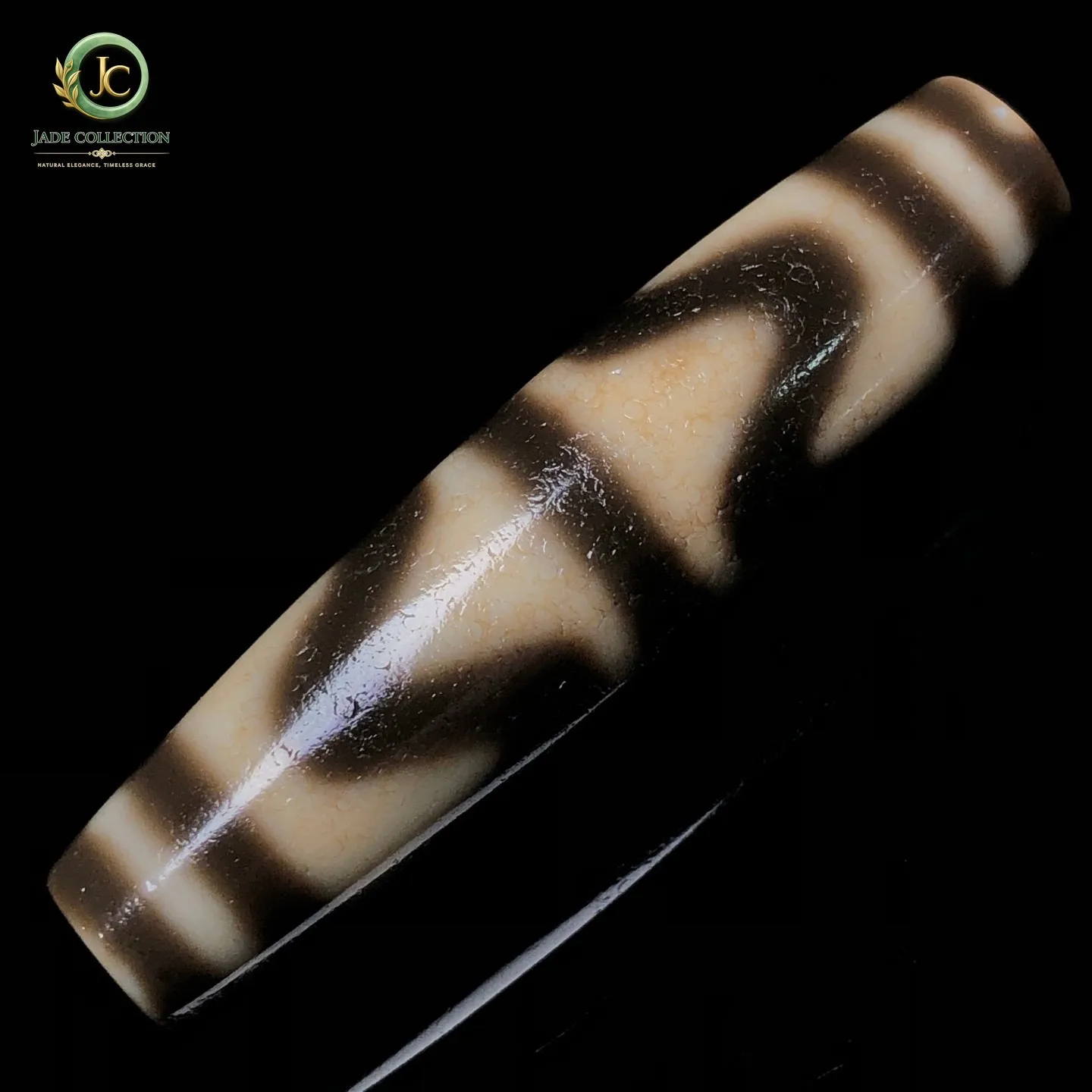 Rare Tibetan Buddhism Agate Tiger Tooth Dzi Bead Amulet Necklace Pendant G3763
