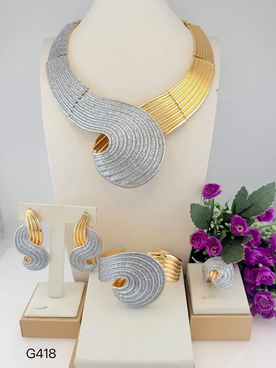 Swirl Textured Collar Jewelry Set Women Wave Metal Necklace Bangle Earrings Ring Dubai African Wedding Party Statement Jewelry