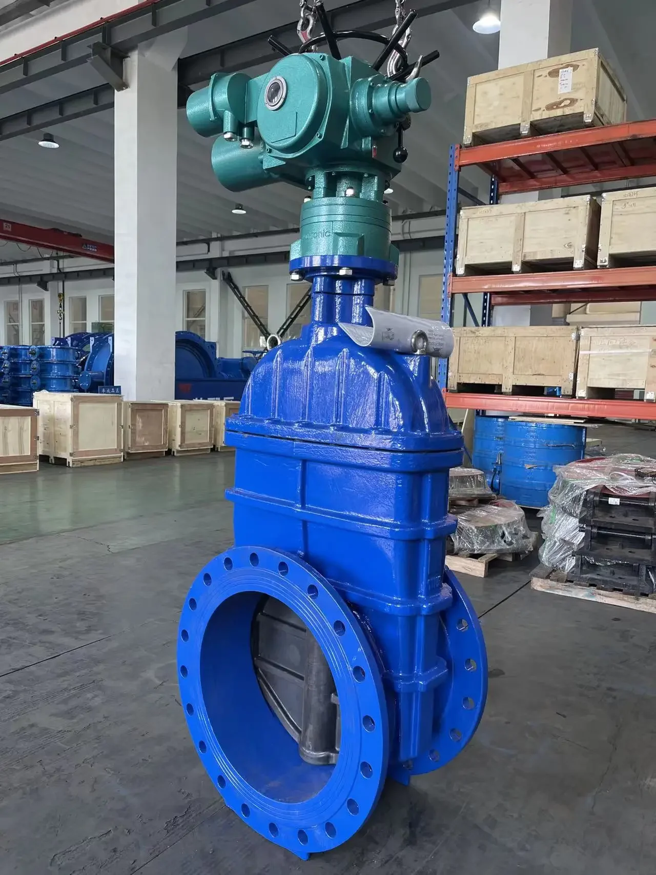 صمام بوابة جذعي غير مرتفع شفة DN500 PN16 صمام بوابة مرن من حديد الدكتايل مع المحرك الكهربائي #2