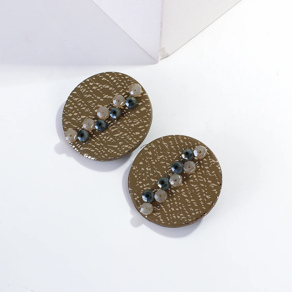 AENSOA Handmade Olive Green Round Polymer Clay Drop Earrings for Women Gold Color Foil Metal Clay Geometric Earrings Jewelry