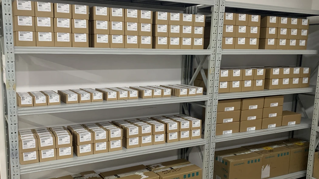 High Quality Industrial Automation Plc Pac Dedicated Controllers With 170PNT11020 Plc Logic Programming Controller