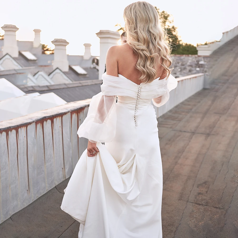 Long Bishop Sleeves Fitted Crepe Wedding Dress Customized Simple Mermaid Ruched Organza Buttons Off Shoulder Modest Bridal Gown