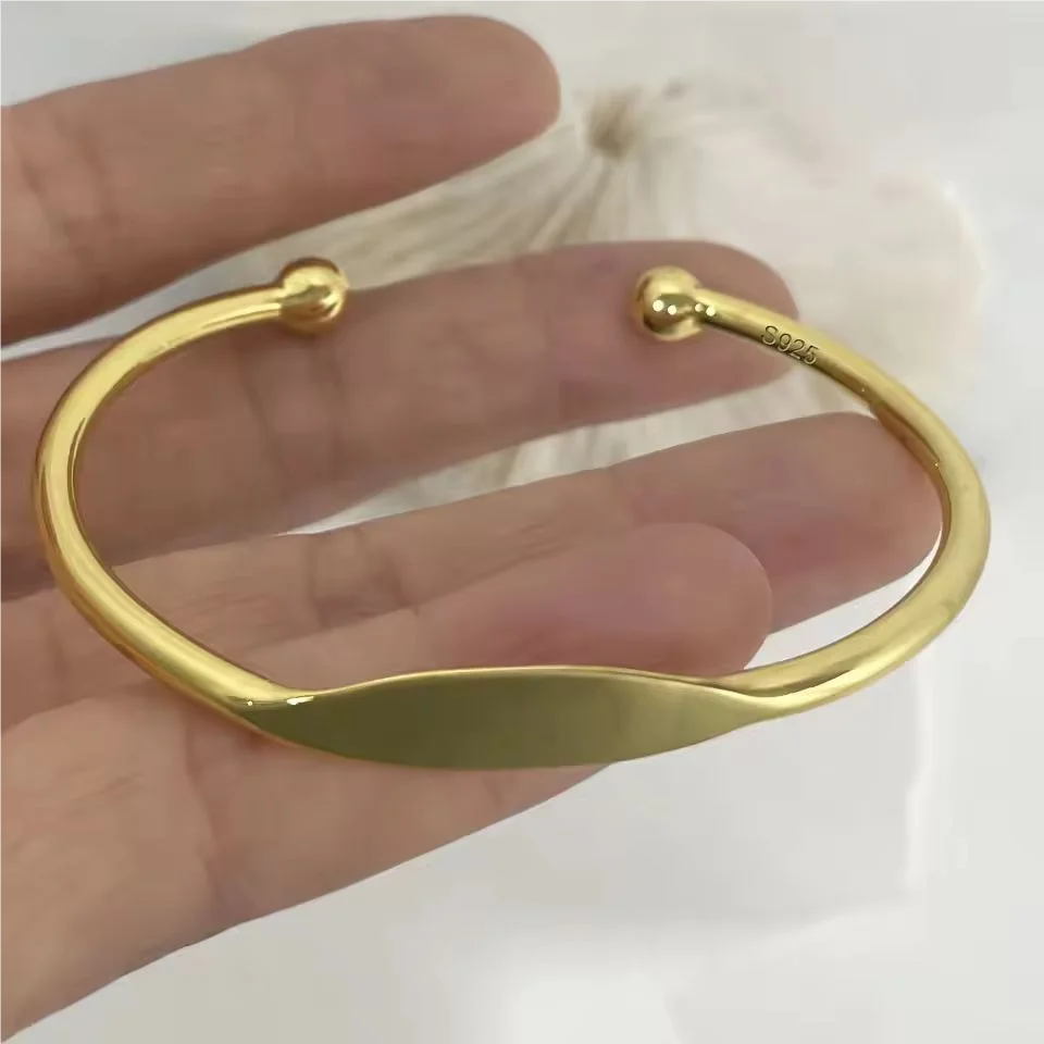 

New Exaggerate Punk Metal Simple C Shape Bangle for Women Smooth Surfac Adjustable Bracelet Paty Charm Jewelry Daily Wear