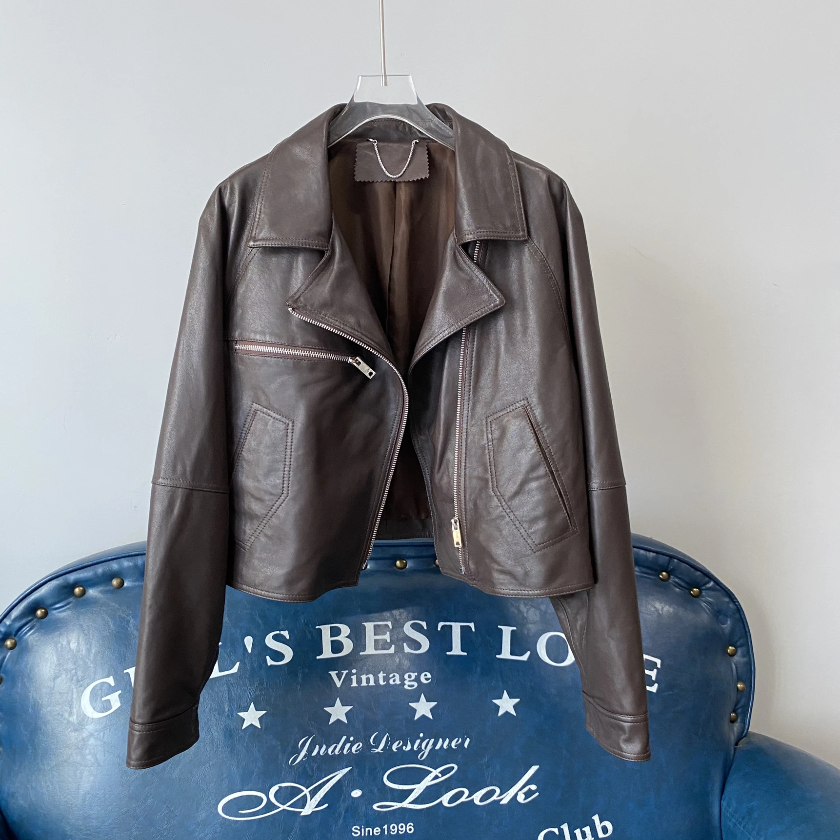 Frühling 2024 Damen Ort Loose Faionable Bla Eepskin Leather Jaet Haifeng Echtledermantel Pendeln Sle Zipper...