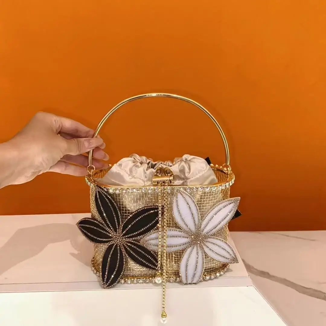 

Luxury Gold Metal Cage Bag Glitter Solid Floral Women Handbag Crystal Rhinestones Diamond Evening Bag Fashion Clutch Purse