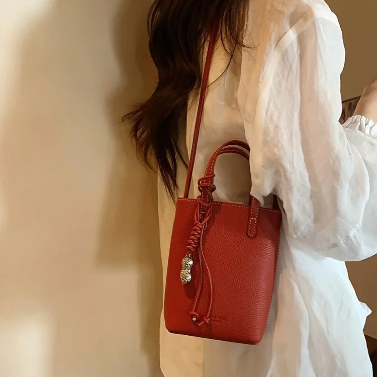 

Brilliant light summer mobile phone bag women's new fashion super fire portable shoulder messenger bag