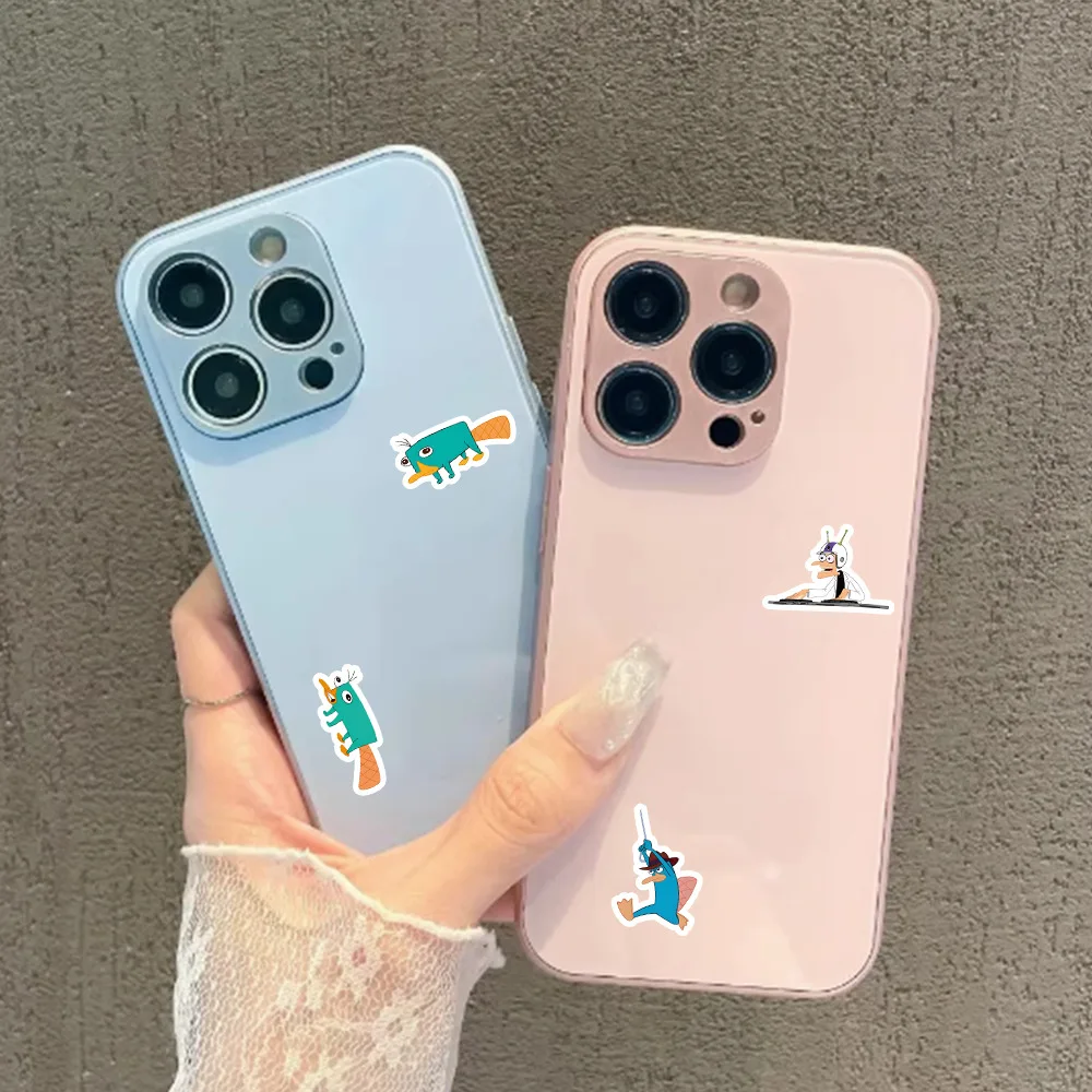 10/30/60 قطعة ملصقات الرسوم المتحركة Phineas و Ferb مضحك بيري خلد الماء الكتابة على الجدران ملصق الرسوم المتحركة الاطفال اللعب المحمول الغيتار الدراجة