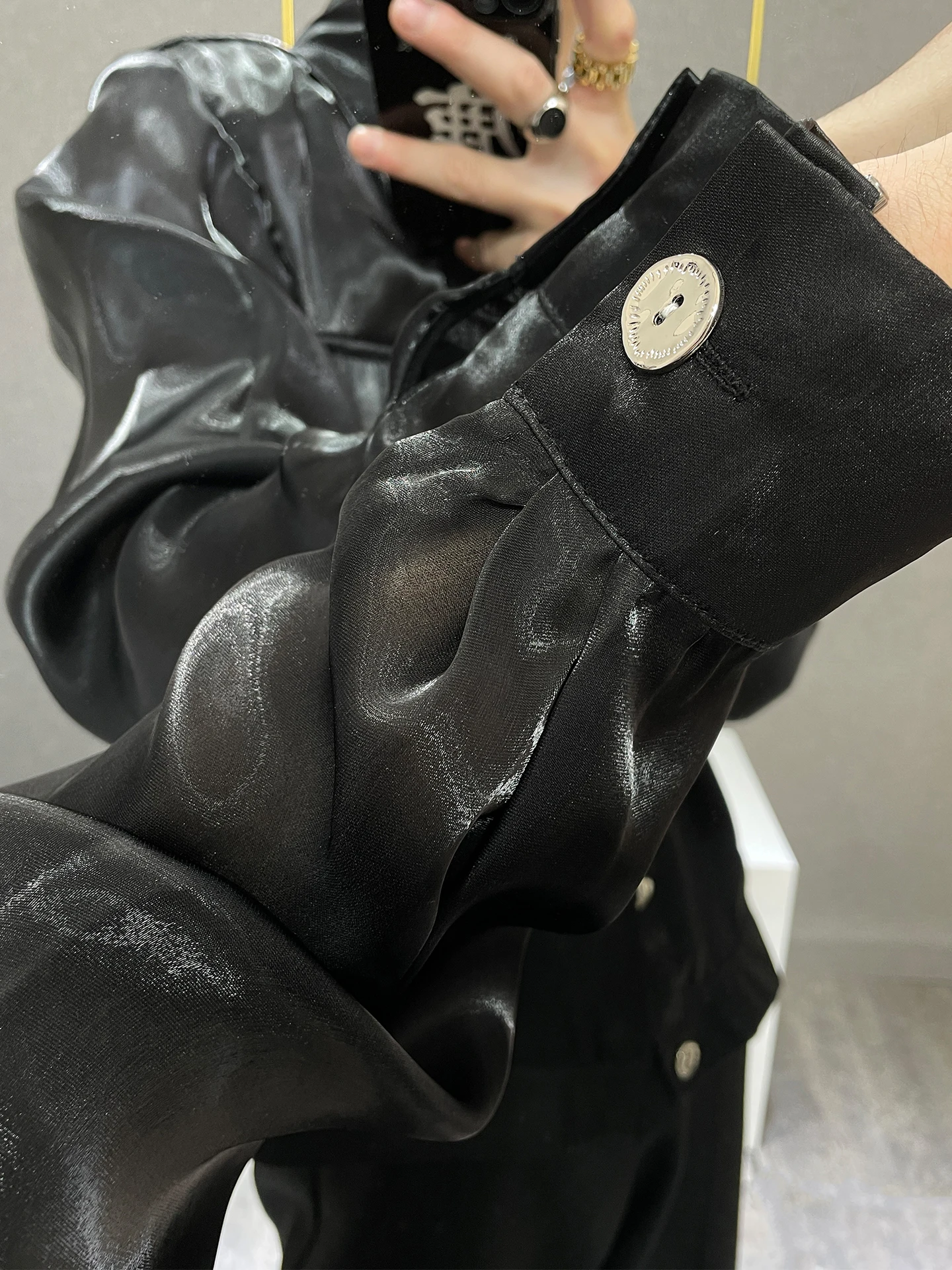 High-end Hot Diamond Butterfly Thin Jackets Men's 2025 Summer New Loose Handsome Sunscreen Jacket Male Fashion Long Sleeve Tops