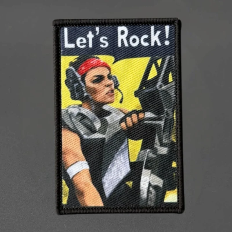 Parche táctico Let's Rock – Insignia velcro para mochila y ropa - imagen 2
