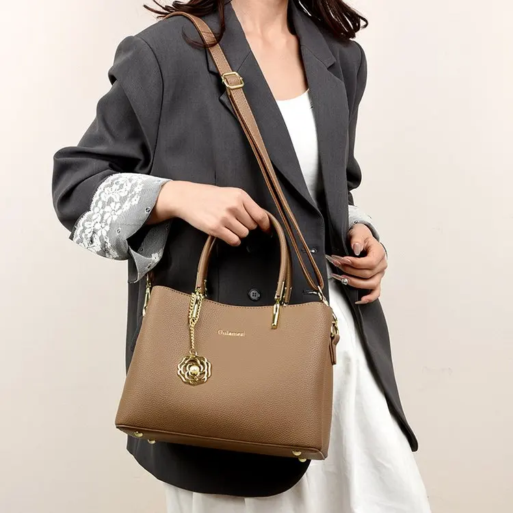 luxury-minimalist-crossbody-bag-and-unique-fashionable-diaper-bags-for-women-classic-leather-messenger