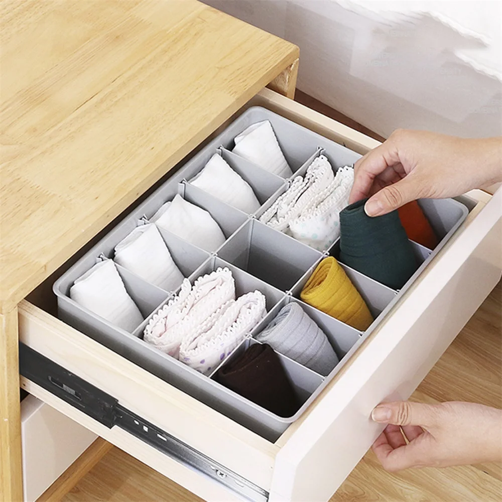 1pc Plastic Divided Household Wardrobe Clothes Underwear Socks, Bra Sorting Box Minimalist and Fresh Style Underwear Storage Box