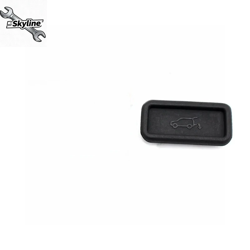 Rear Lower Tail Gate Release Rubber Button Cover LR031833 For 2003-2012 L322
