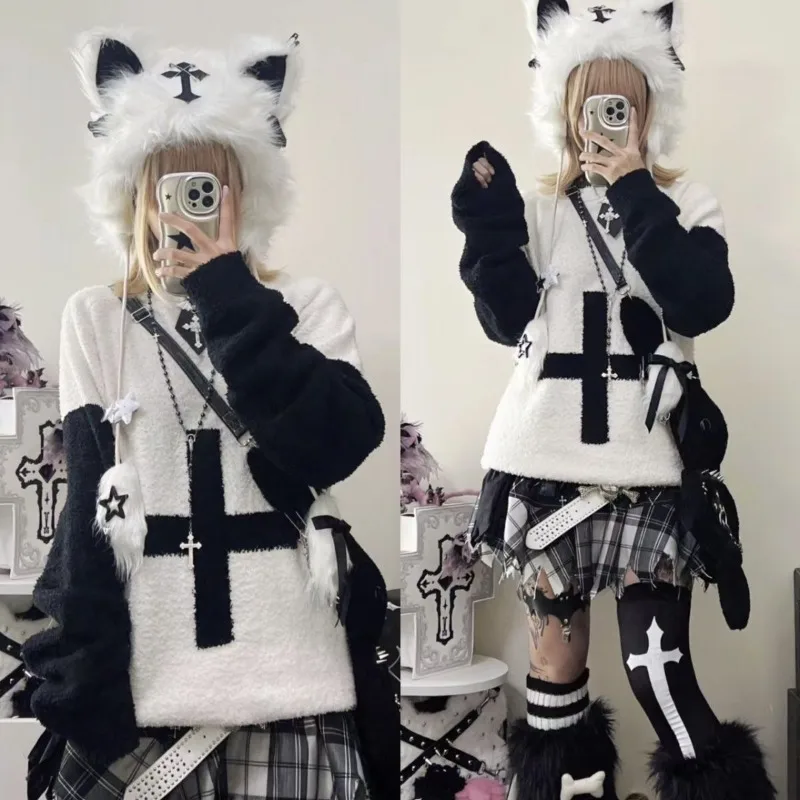 Punk Subculture Vintage Punk Knitwear Women Harajuk Black White Contrast Cross Sweater Winter Loose Casual Y2k Fashion Tops New