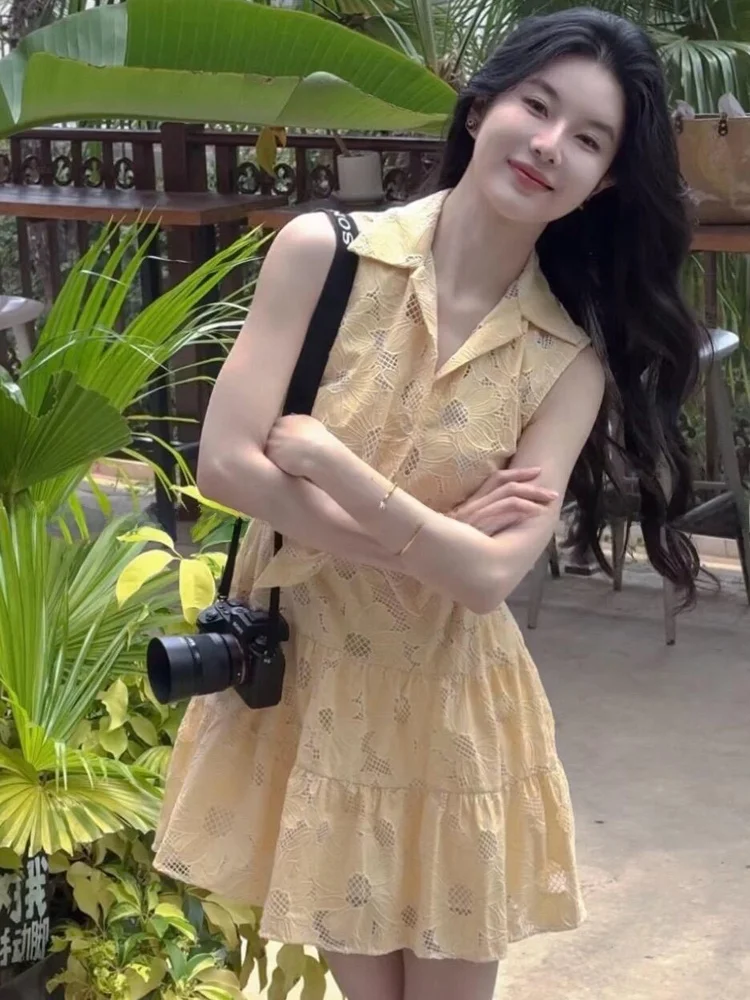 Vestido de Mujer S-Home, Estilo Coreano, Nuevo Estilo Otoñal, Bordado Hueco cado, Cuello Alto, Sin Mangas, Cintura Ajusta...