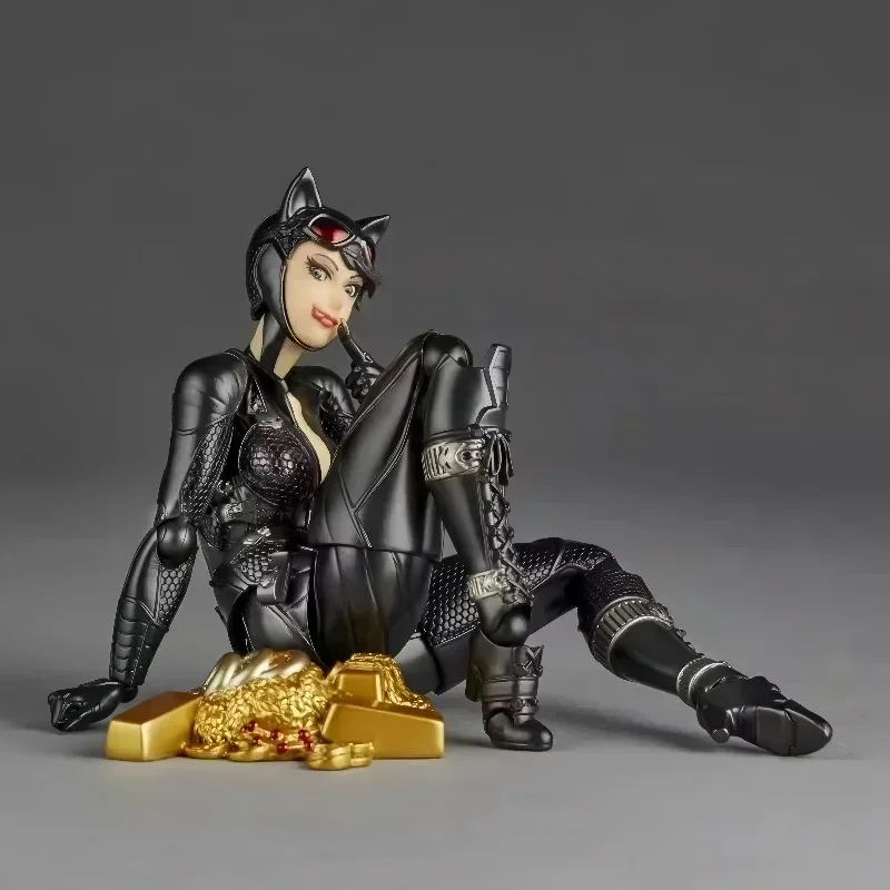 Disponibile: Versione di Alta Qualità Ko NE Factory Kaiyodo Revoltech Amazing Yamaguchi Catwoman Selina Kyle Action Figure Modello Anime