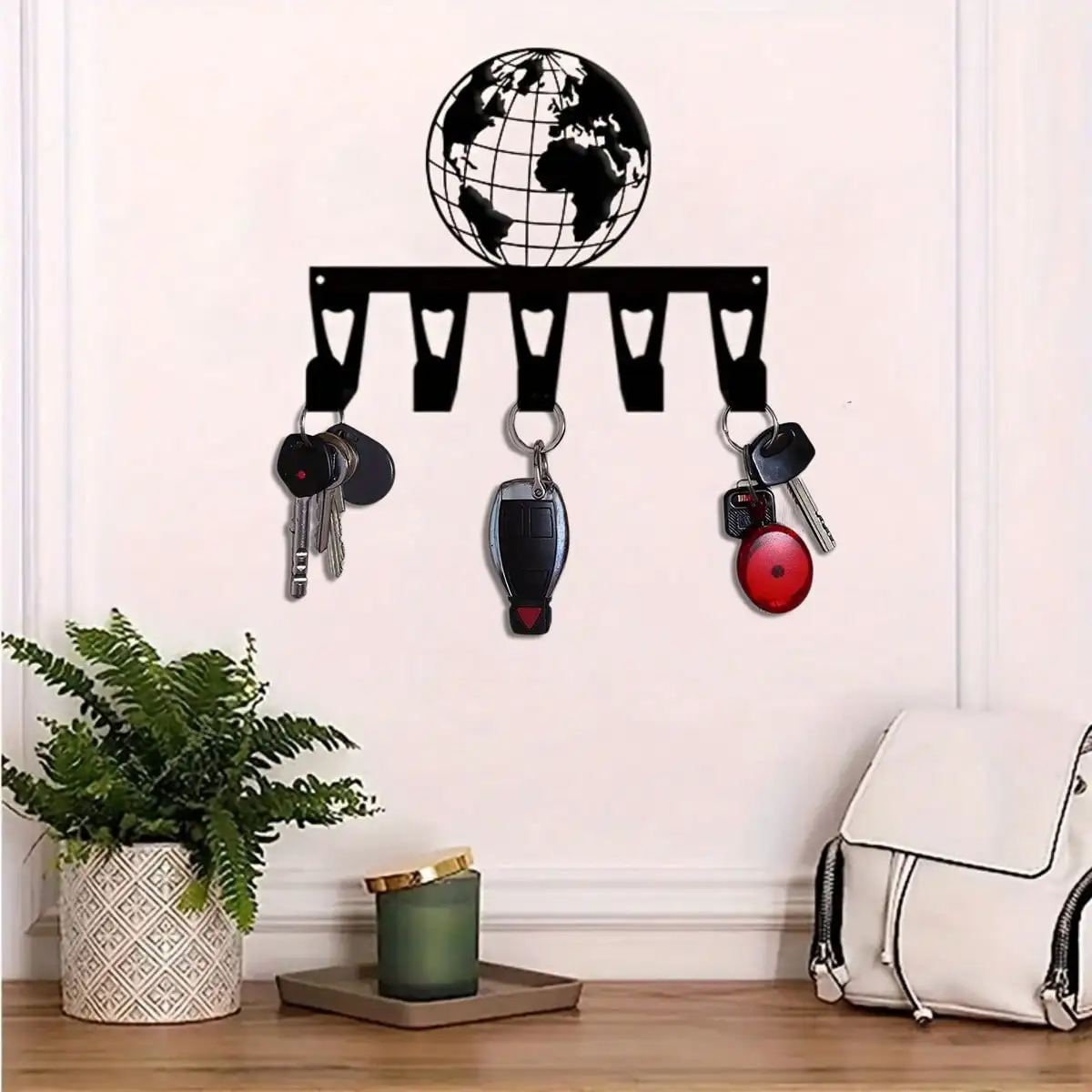 Vintage World Map Iron Key Holder Wall Decor 5 Hooks Rustproof Entryway Organizer Travel Theme Home Office Cafe Gift