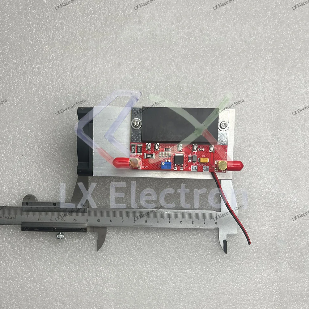 SMA Adjustable RF Power Amplifier Module.12.5V DC, 360-470MHz, 6W output, 100mW input, 50‑ohm impedance.Simple DIY.  1pcs/Lot