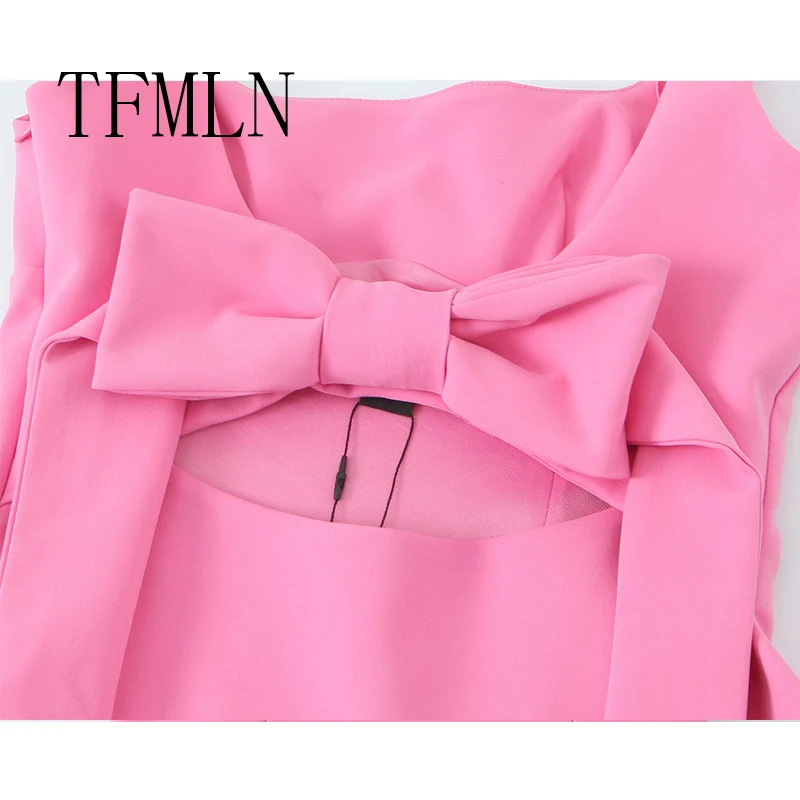 TFMLN جديد الصيف النساء عارية الذراعين القوس القمم موضة ساحة الرقبة سليم تانك القمم الصلبة بروتيل Y2k سترات البنطال القصير ملابس امرأة