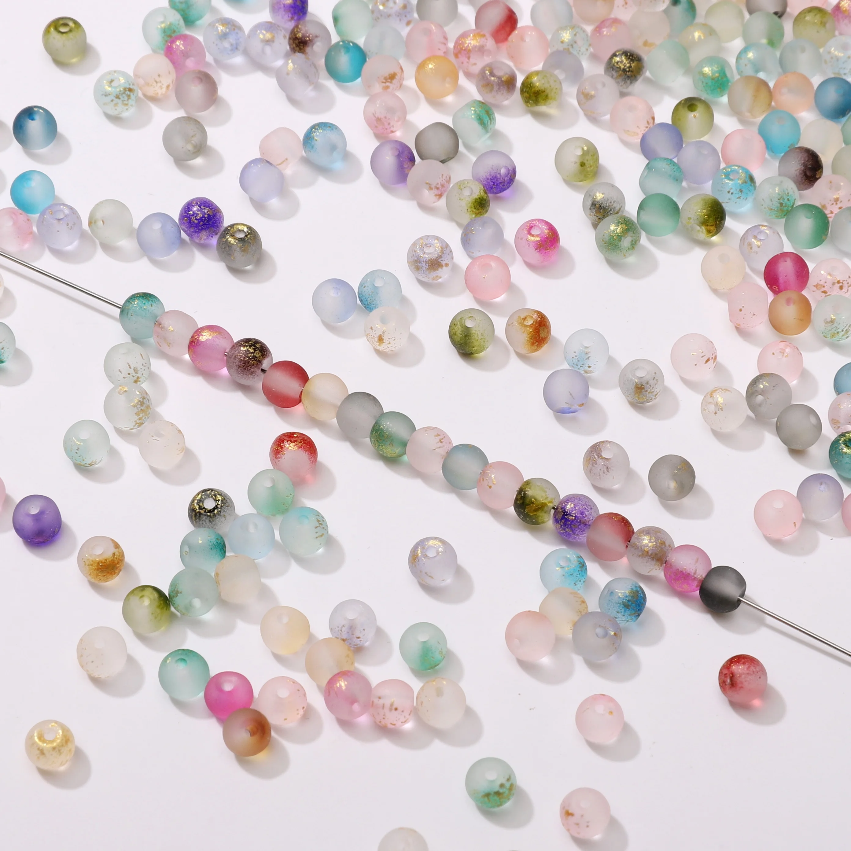 100 szt. wysokiej jakości matowych, złotych, kropiastych szklanych koralików ryżowych 4 mm, luźne koraliki do ręcznie robionej biżuterii, materiały do bransoletek i naszyjników DIY