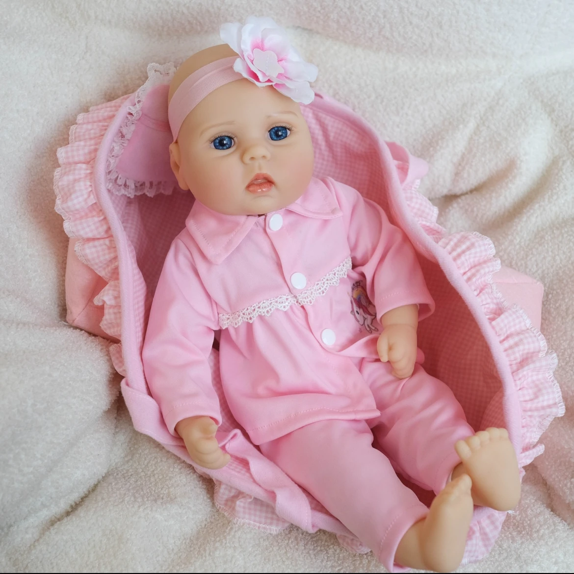 16" Sweet Reborn Baby: Cute Doll With Big Eyes Resembles Newborn!  Soft Skin, Visible Veins.  Ideal Toy & Caring Friend for Kids
