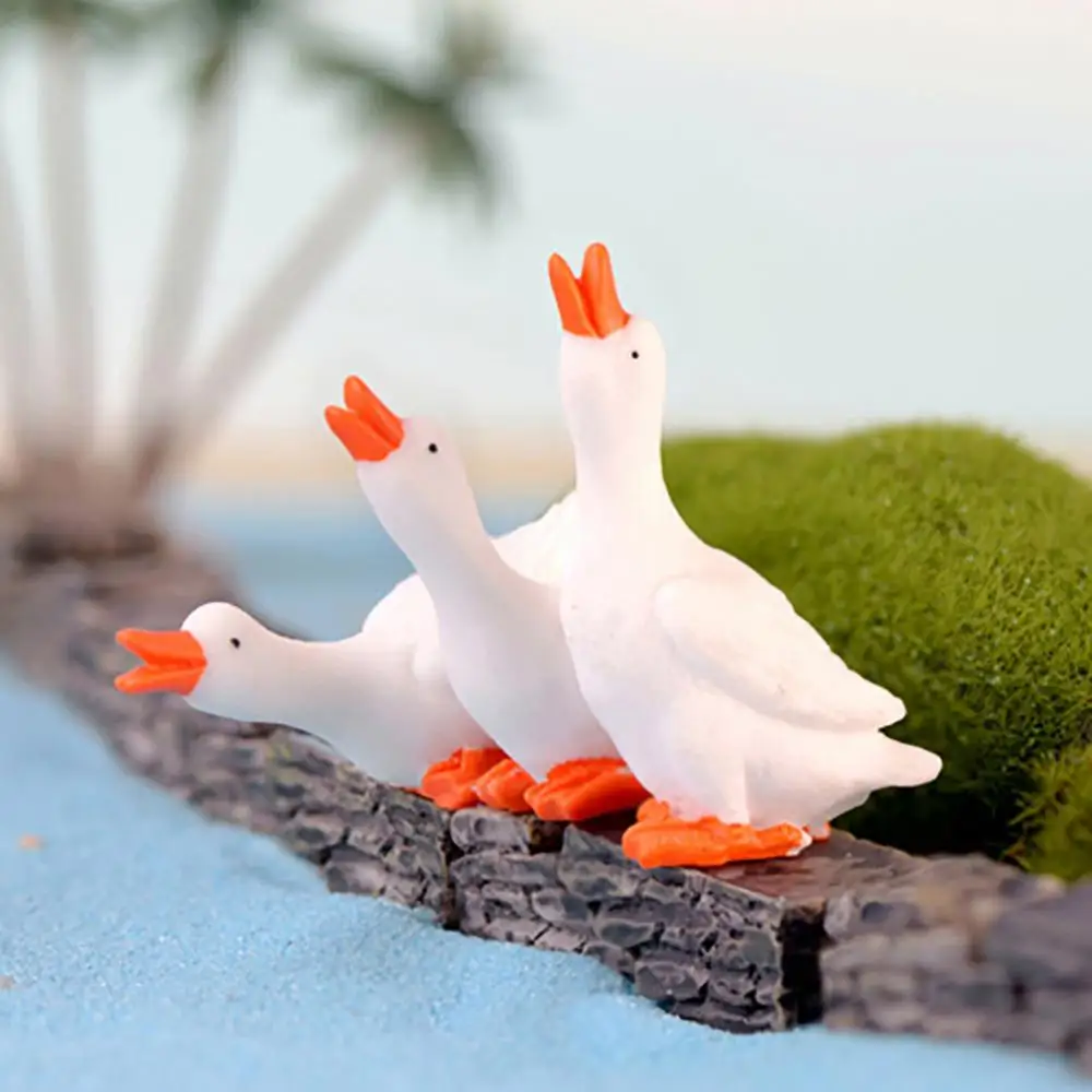 

3Pcs/set Goosey Mini Ornament Resin DIY Landscape Garden Terrarium Miniature Decorative Home Decoration