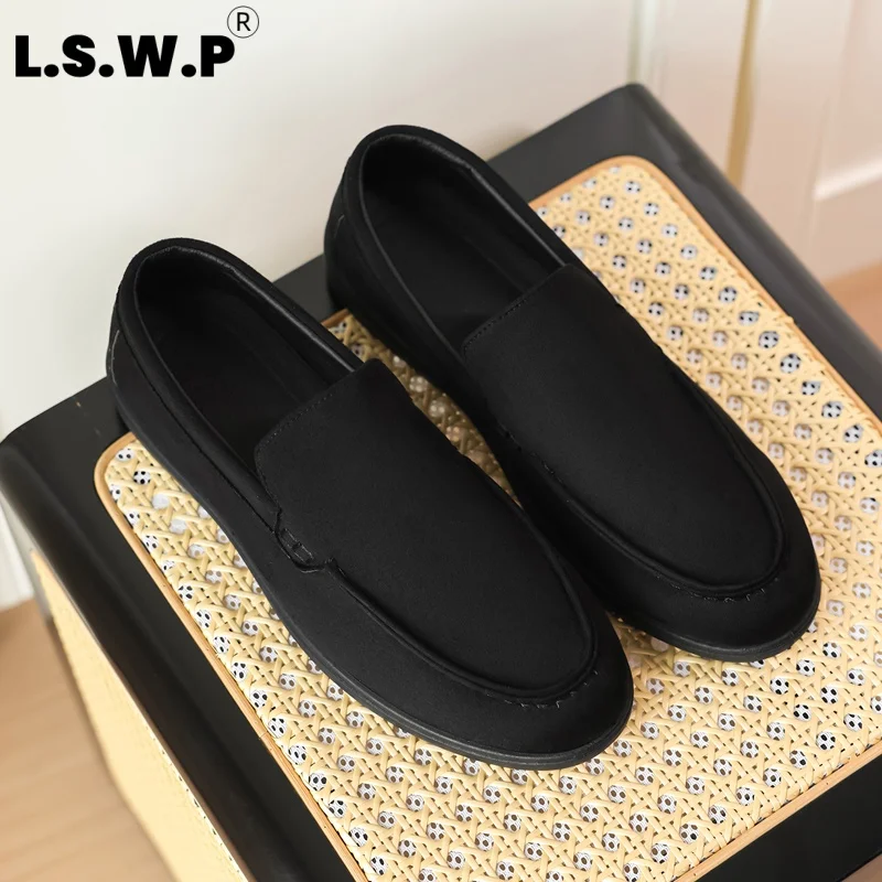 Men's Casual Sneakers, British-Style Casual Loafers, Made of Soft Suede Fabric, Breathable and Comfortable, Simple Slip-On Design That Flatters the Foot Shape, Stable Non-Slip Flat Sole, with Clean and Attractive Color Scheme, Perfect for Daily Shopping Trips and Commuting to Work.