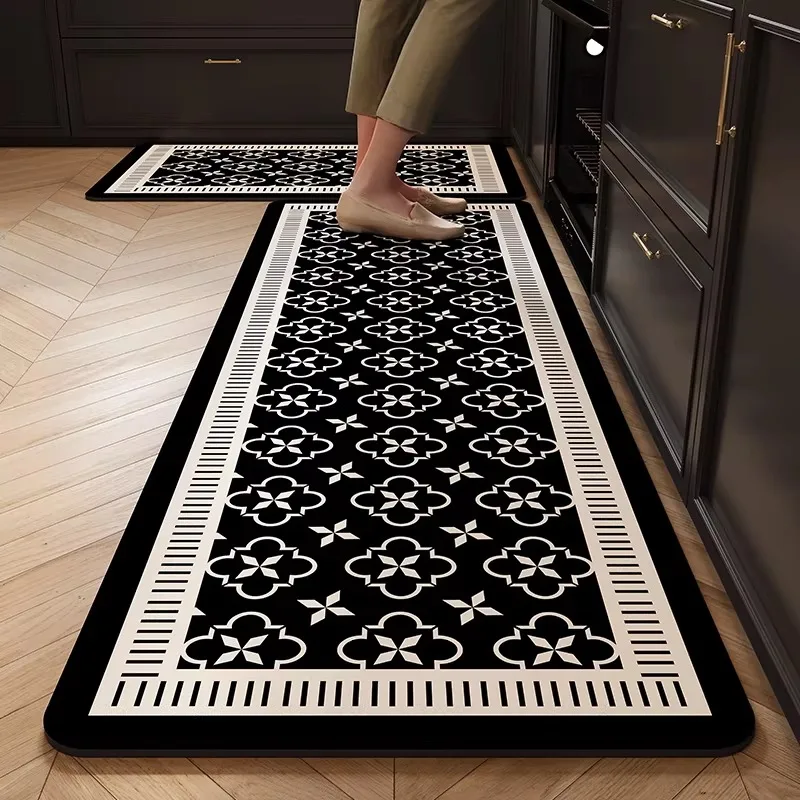 Alfombra de Cocina Absorbente Antideslizante de Tierra de Diatomeas de Secado Rápido, Alfombra Larga a Rayas Blancas y Negras para Decoración del Hogar