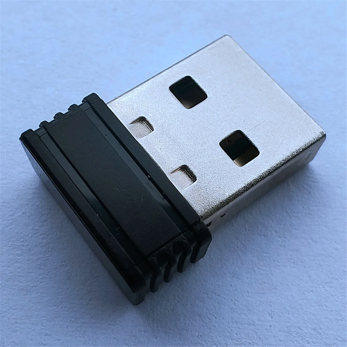 Mouse Jigglers Mover ตรวจไม่พบพอร์ต USB อัตโนมัติ Shaker Wiggler สําหรับแล็ปท็อปช่วยให้คอมพิวเตอร์ตื่นการเคลื่อนไหวของเมาส์สีดํา