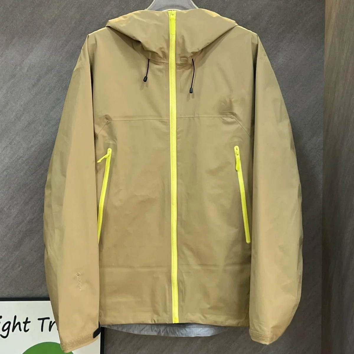 

Men's Outdoor Travel Tops Sports Hiking Waterproof Breathable Couples Same Style Jackets Jackets Mountaineering Jackets