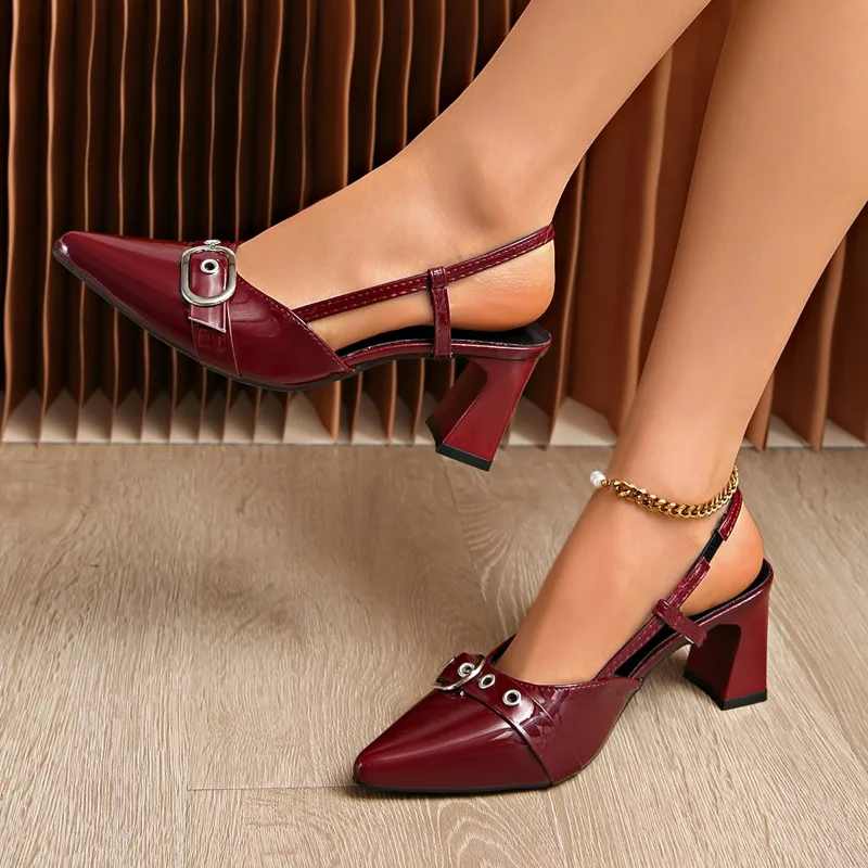 

Thick Heel Baotou Sandals Fashion Pointed Toe Shallow Mouth Metal Buckle One-Word Strap High Heels