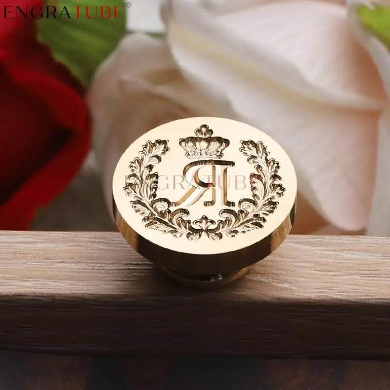 

3D Relief Crown Letter Sealing Wax Stamp Vintage French A-Z 26 English Alphabets For Wedding Envelope Invitation Gift Packaging