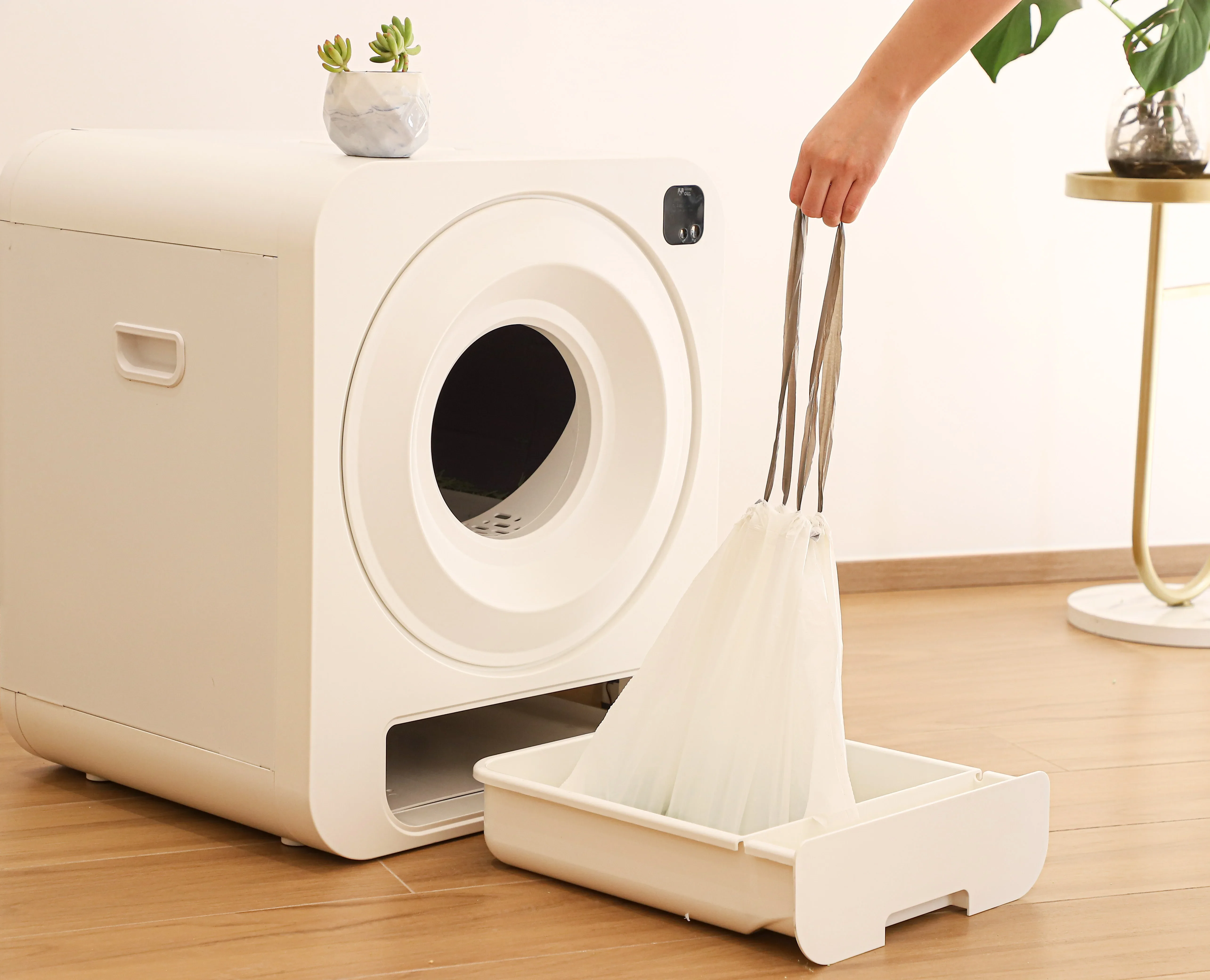 Automatic Cat Toilet Self Cleaning Cats Sandbox Smart Litter Box Closed Tray Toilet Rotary Training Detachable Bedpan