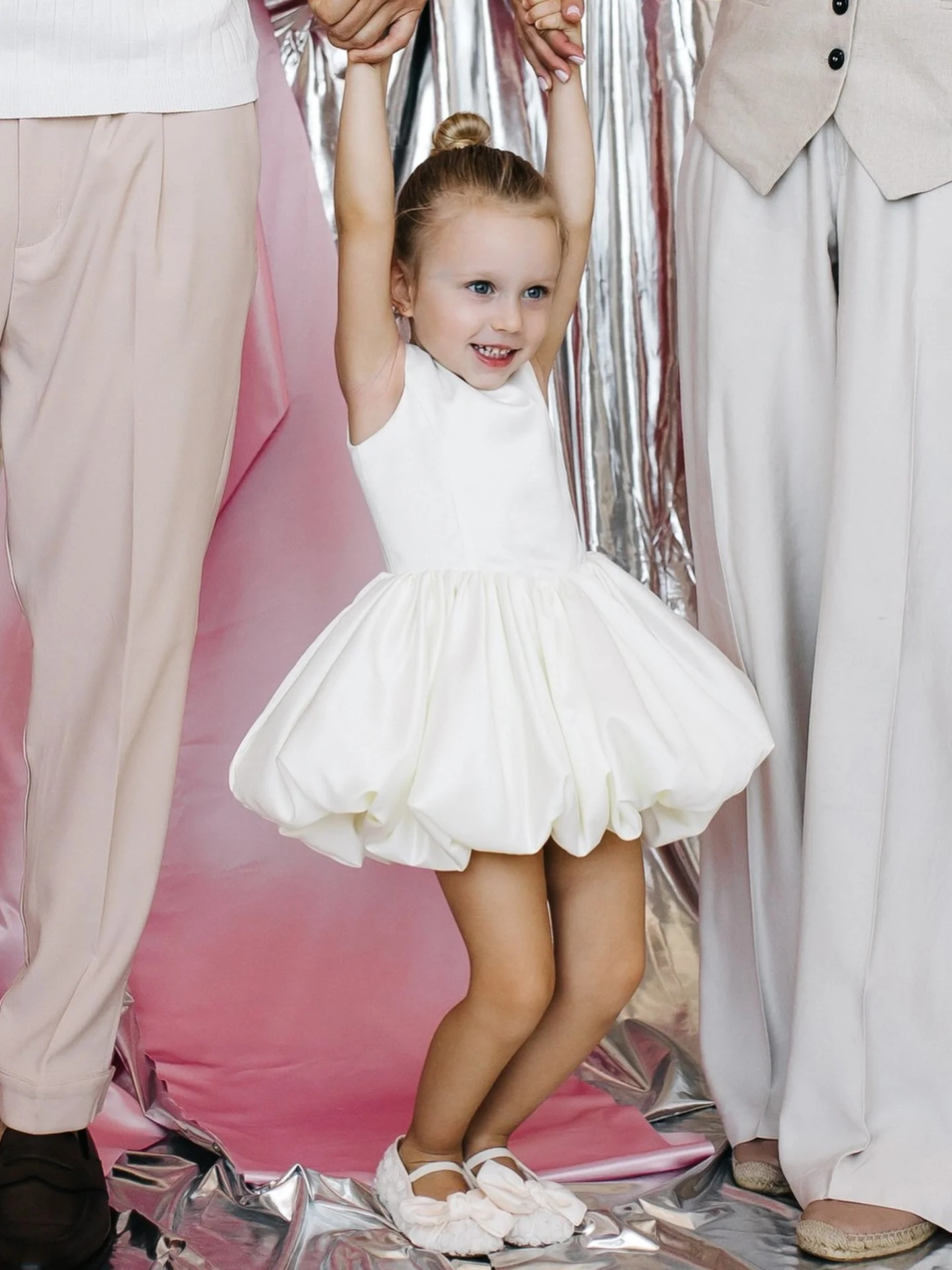 satin-flower-girl-dress-cute-mini-wedding-party-dress-for-little-girls-birthday-simple-short-toddler-pageant-ball-gowns