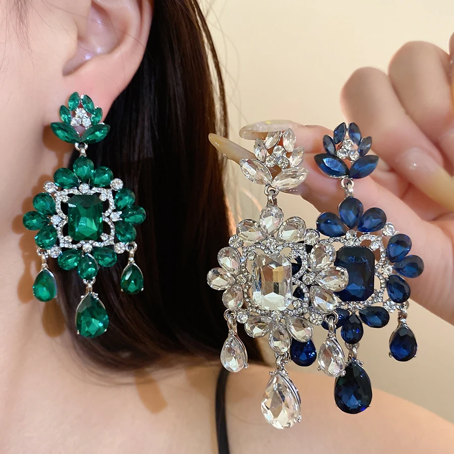 Large Ornate Gemstone Drop Earrings for Women Sparkling Rhinestone Fringe Design Noble Evening Party Luxury Designer Jewelry