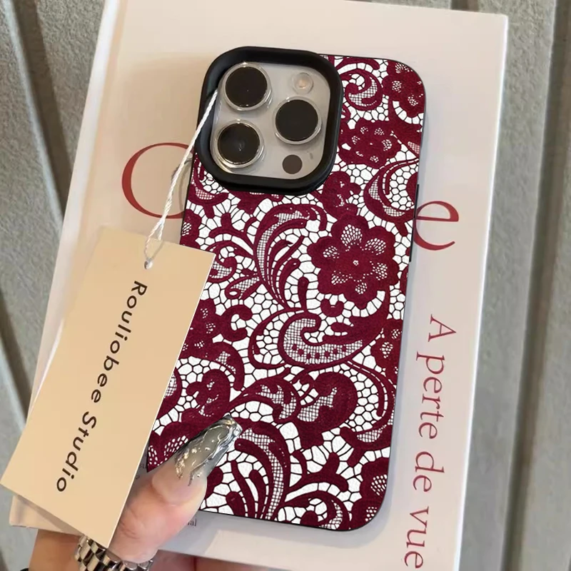 

Burgundy Lace Phone Case for Xiaomi Poco F7 F5 X7 M6 X6 X5 Pro F6 Xiaomi 15 14 13 15T 14T 13T Elegant Floral Pattern Soft Cover