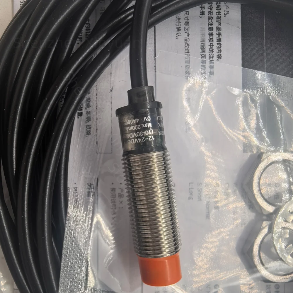 PR12-2DN PR12-4DP proximity switch sensing metal sensor