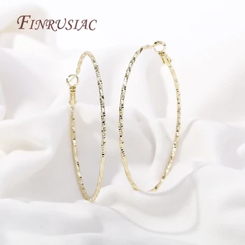 링 귀걸이 여성용 14K 금도금 플랫 트위스트 후프 귀걸이, 창의적인 질감 원형 귀걸이, 허기 귀걸이, 쥬얼리 선물 