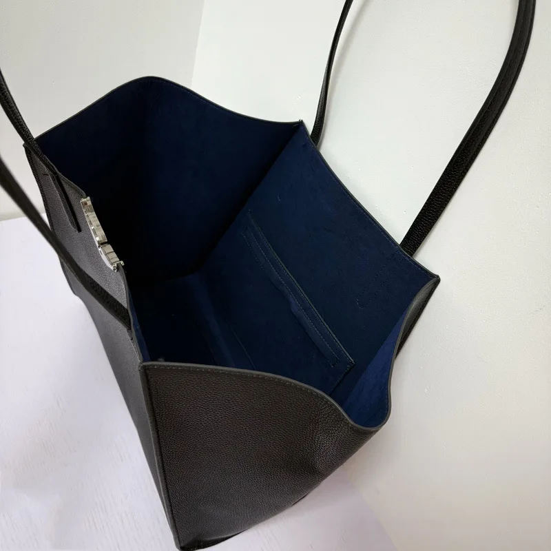 حقيبة حمل سوداء ذات سعة كبيرة 2025 حقيبة ZV نسائية عصرية جديدة بتصميم فاخر حقيبة يد ريترو