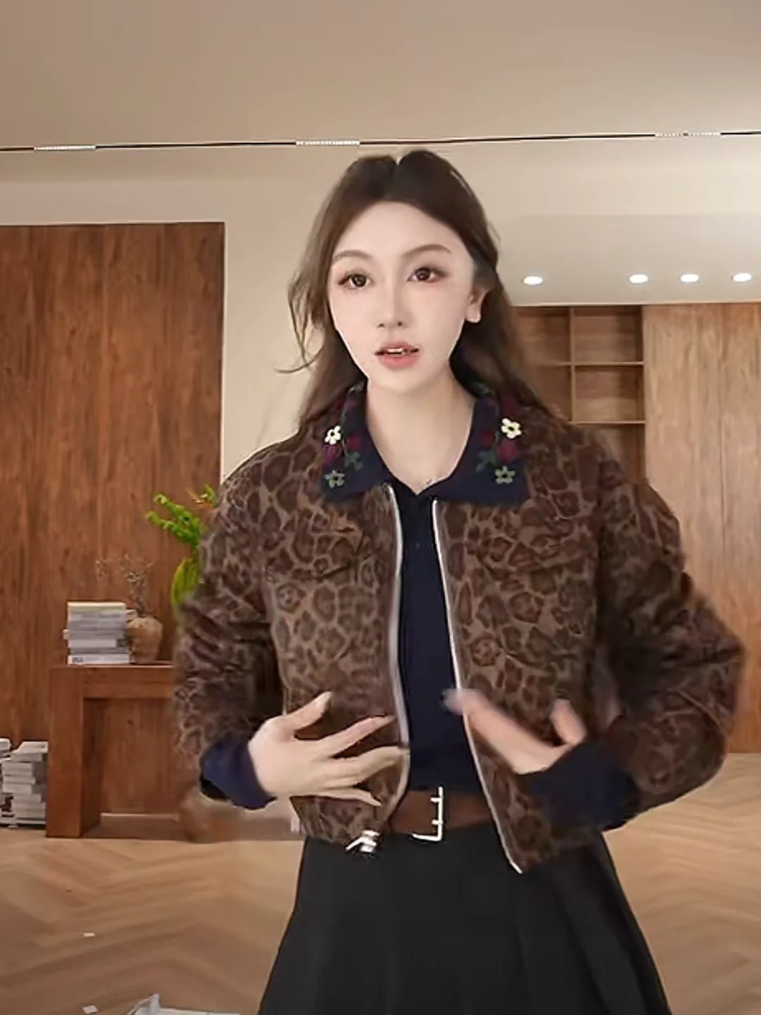 

Casual Leopard Print ket Design Outerwear Women's Faionable Versatile Lightweight Luxury Autumn Winter Coat by BaiXue
