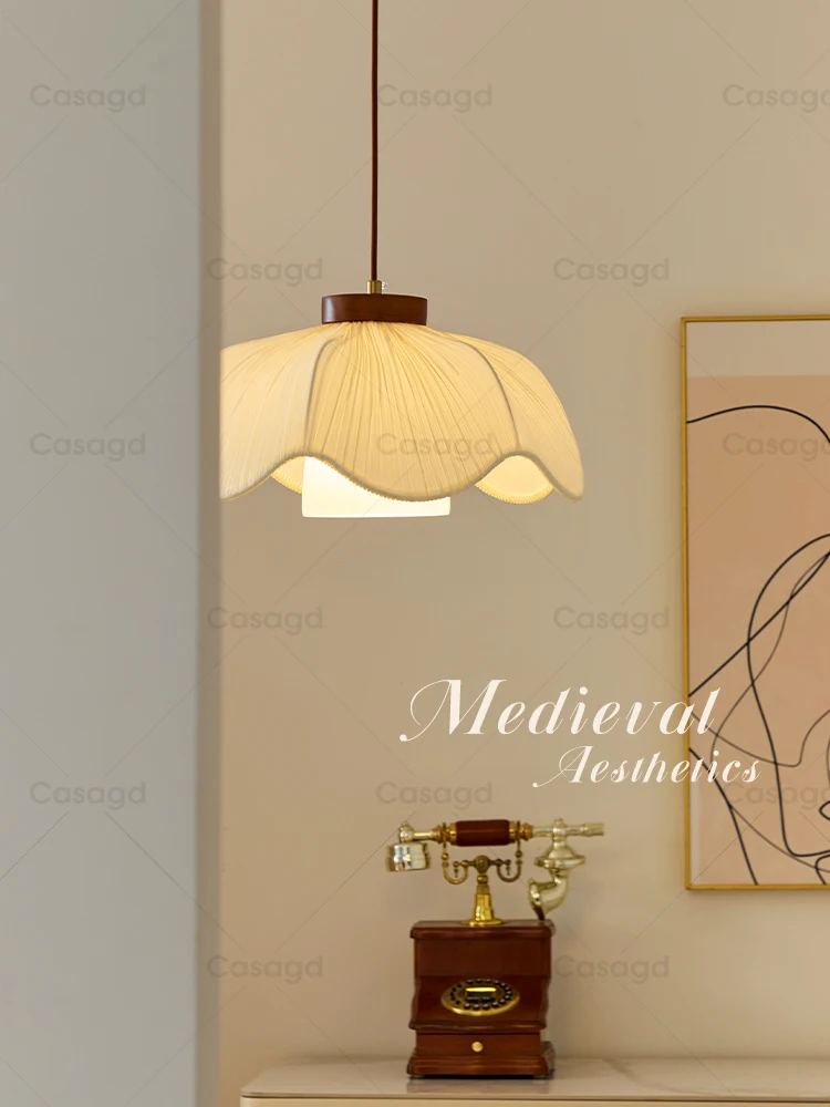 French medieval cream restaurant chandelier Wabi Sabi style retro pleated fabric bedroom study flower shadow lamp