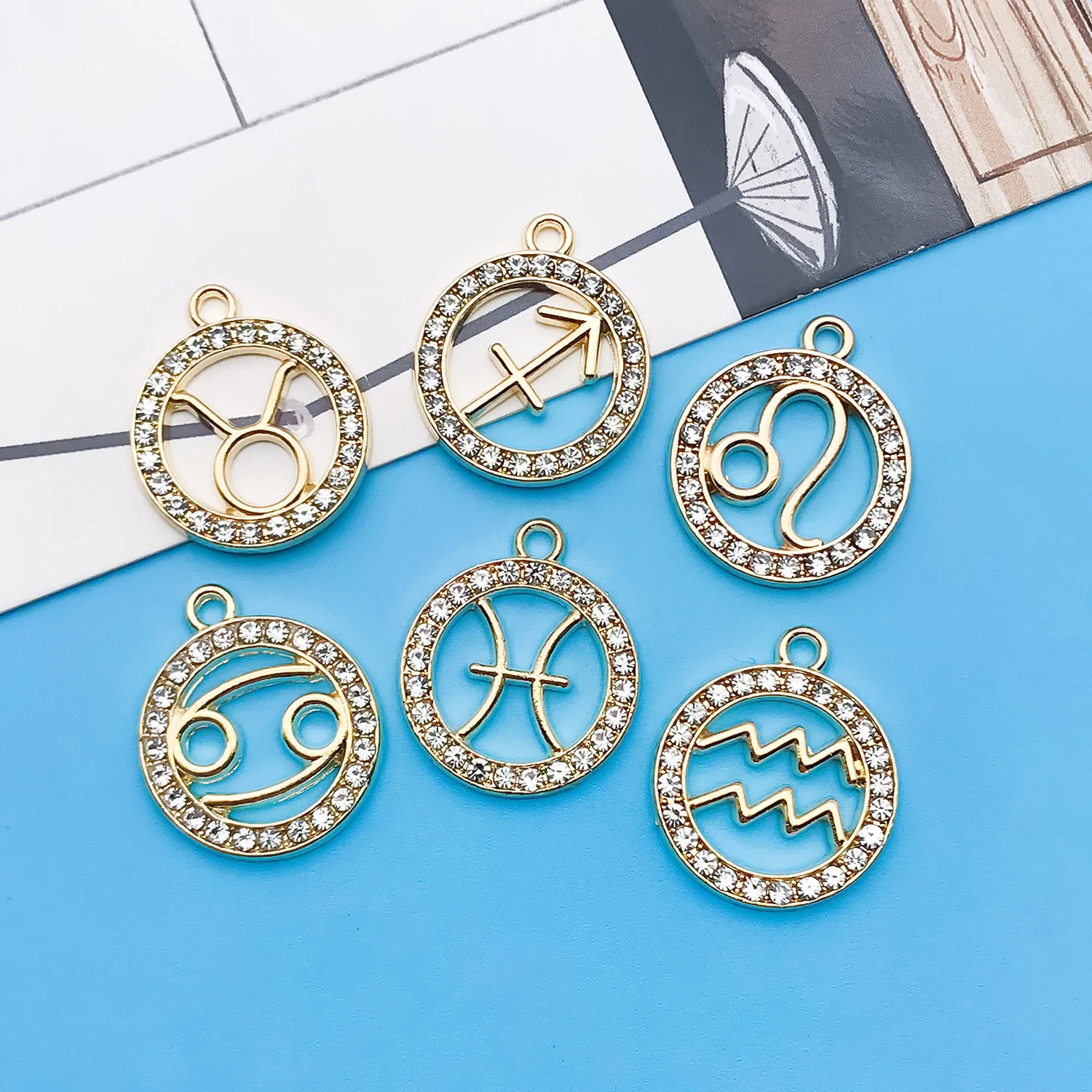 24pcs/lot Alloy 12 Constellation Charm Golden Inlaid Rhinestone Zodiac Pendant For DIY Jewelry Making Crafting Accessory