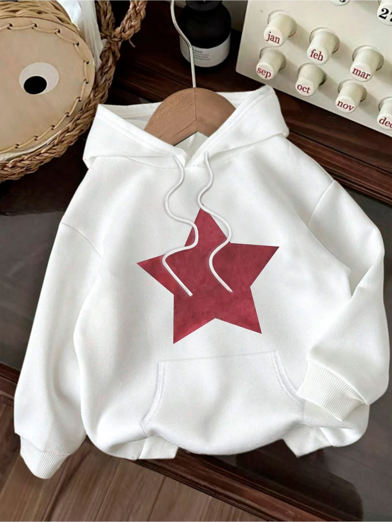 Retro Five Pointed Star Pattern Print 2025 Autumn winter Women's Hoodie Round Neck Long Sleeved Casual Women's Clothing