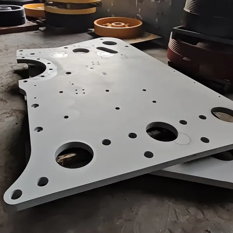 Jaw Crusher Side Liner Plates Wear Resistant High Manganese Steel Cheek Plate Replacement for Rock Mining Crushers