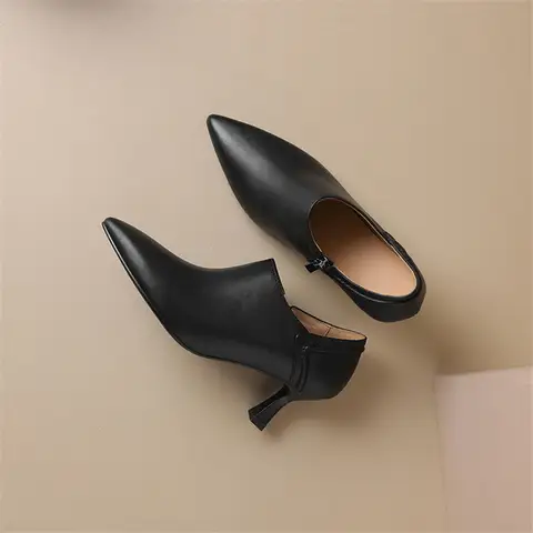 Zapatos de tacón alto de piel auténtica para Mujer, calzado de punta estrecha, cómodos, color negro y marrón, talla 34-43, Primavera