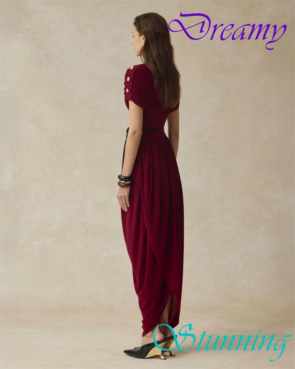 تخصيص رشيقة جيرسي مساء اللباس حساسة قارب الرقبة المشاهير العباءات مزاجه قصيرة الأكمام فساتين المناسبات الخاصة